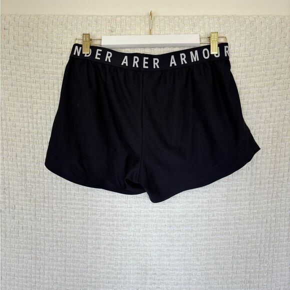 Under Armour Play Up Shorts ✨ - Picture 7 of 10